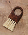 Keyhole Brush in Brown Oak