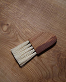 Reclaimed Brush in Almond