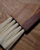 Reclaimed Brush in Almond